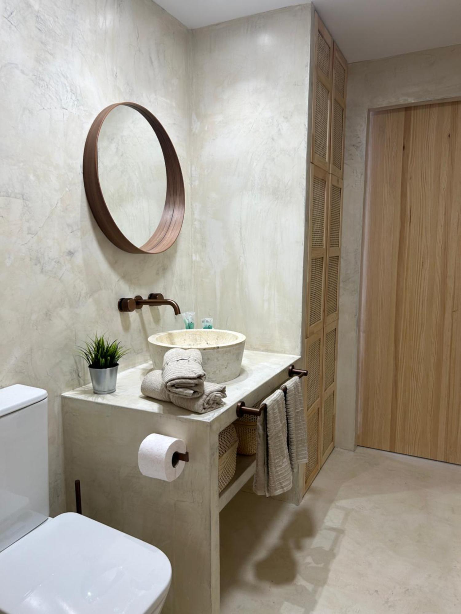 Kira Apartament